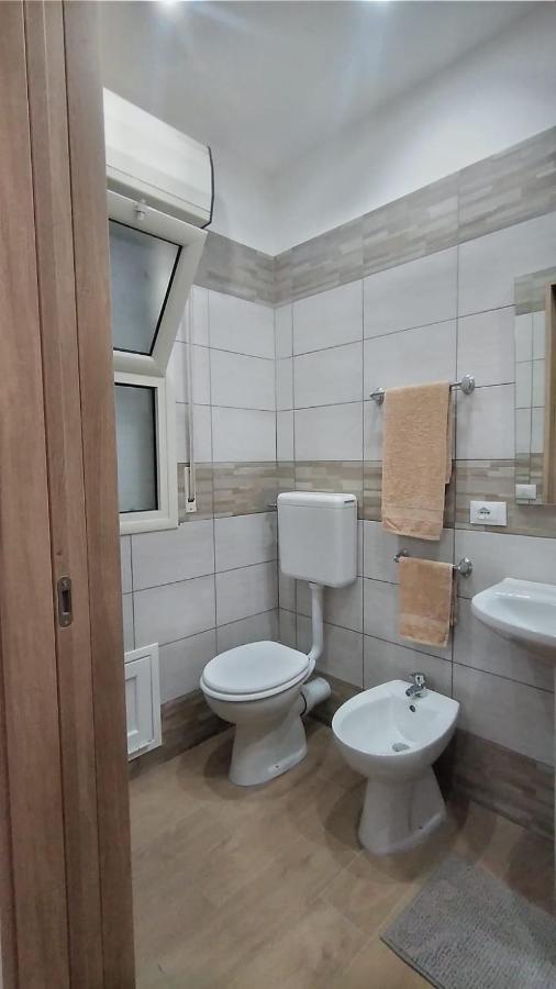פלרמו Casa Vacanze Da Peppe מראה חיצוני תמונה