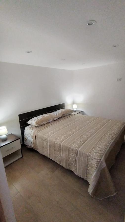 פלרמו Casa Vacanze Da Peppe מראה חיצוני תמונה