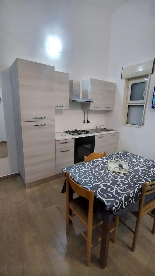 פלרמו Casa Vacanze Da Peppe מראה חיצוני תמונה